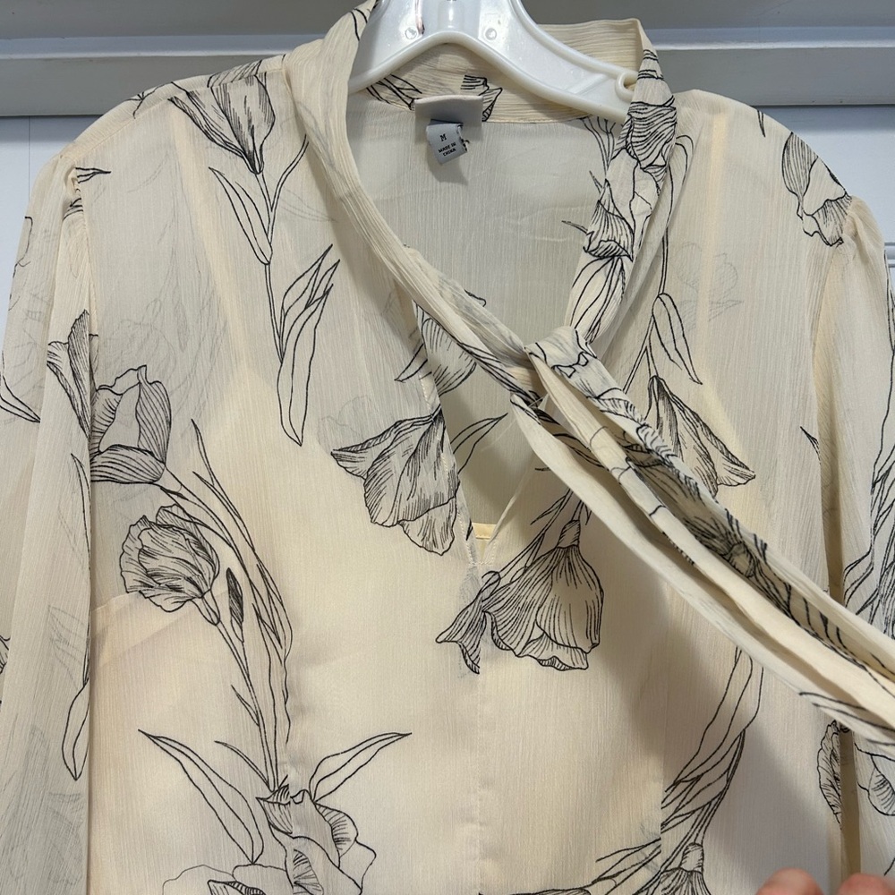 A New Day Cream Floral Dress- Size M - Picture 2 of 6
